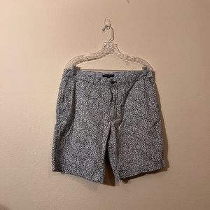 Frat Short - Black and White